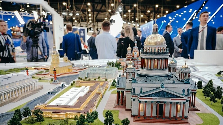 Беглов оценил итоги ПМЭФ-2025