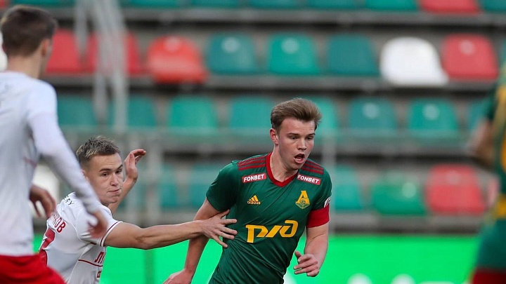 "Локомотив" и ЦСКА сыграли вничью в матче Молодежной футбольной лиги